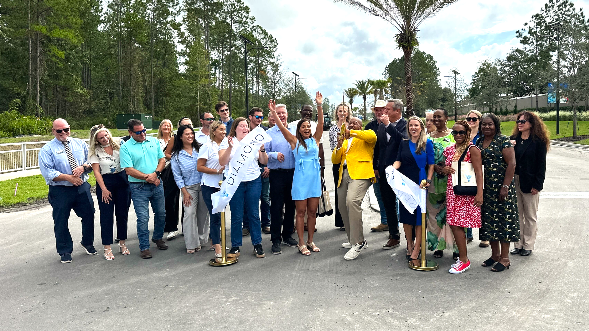Diamond Springs Ribbon Cutting