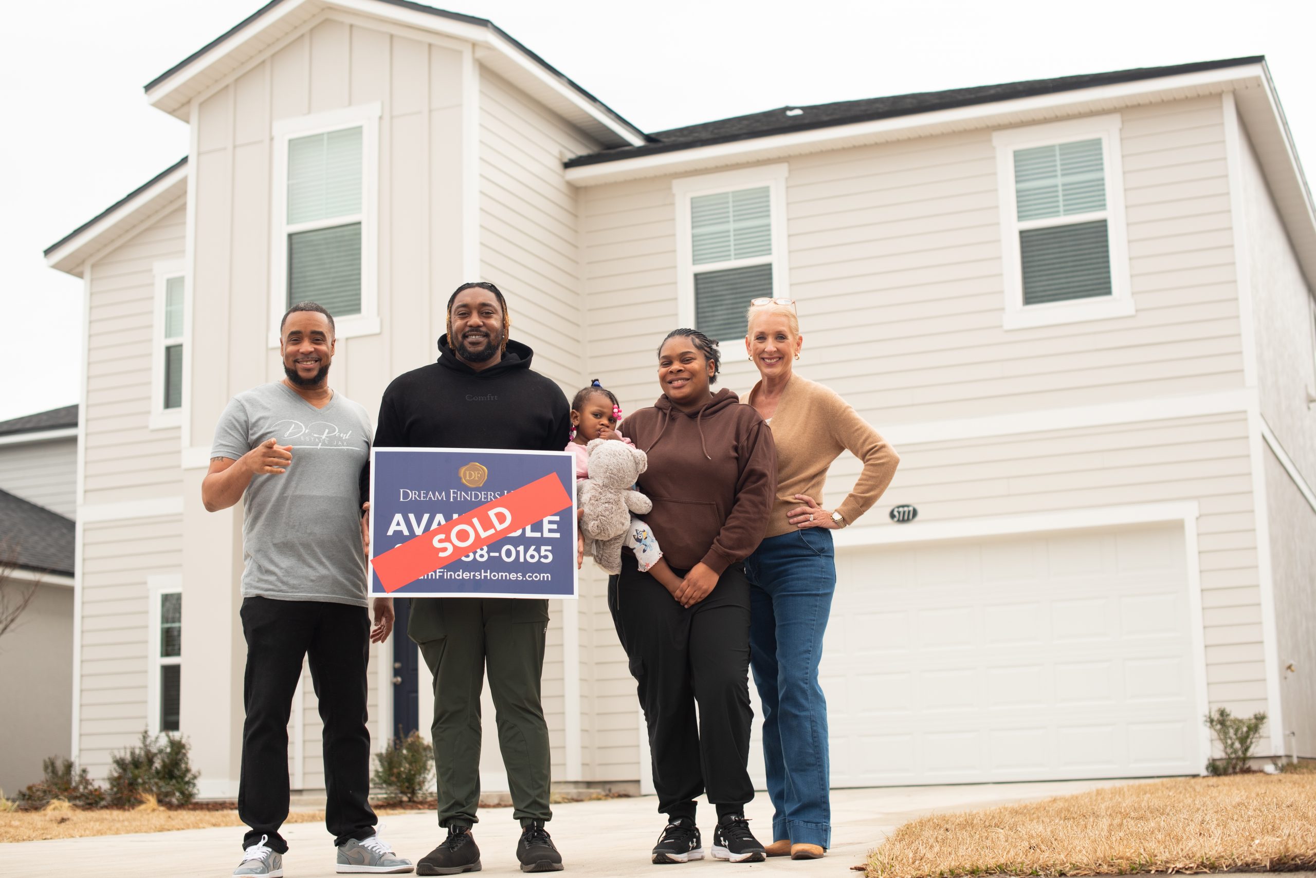 Duval County’s First Lagoon Community Welcomes Its First Homeowner